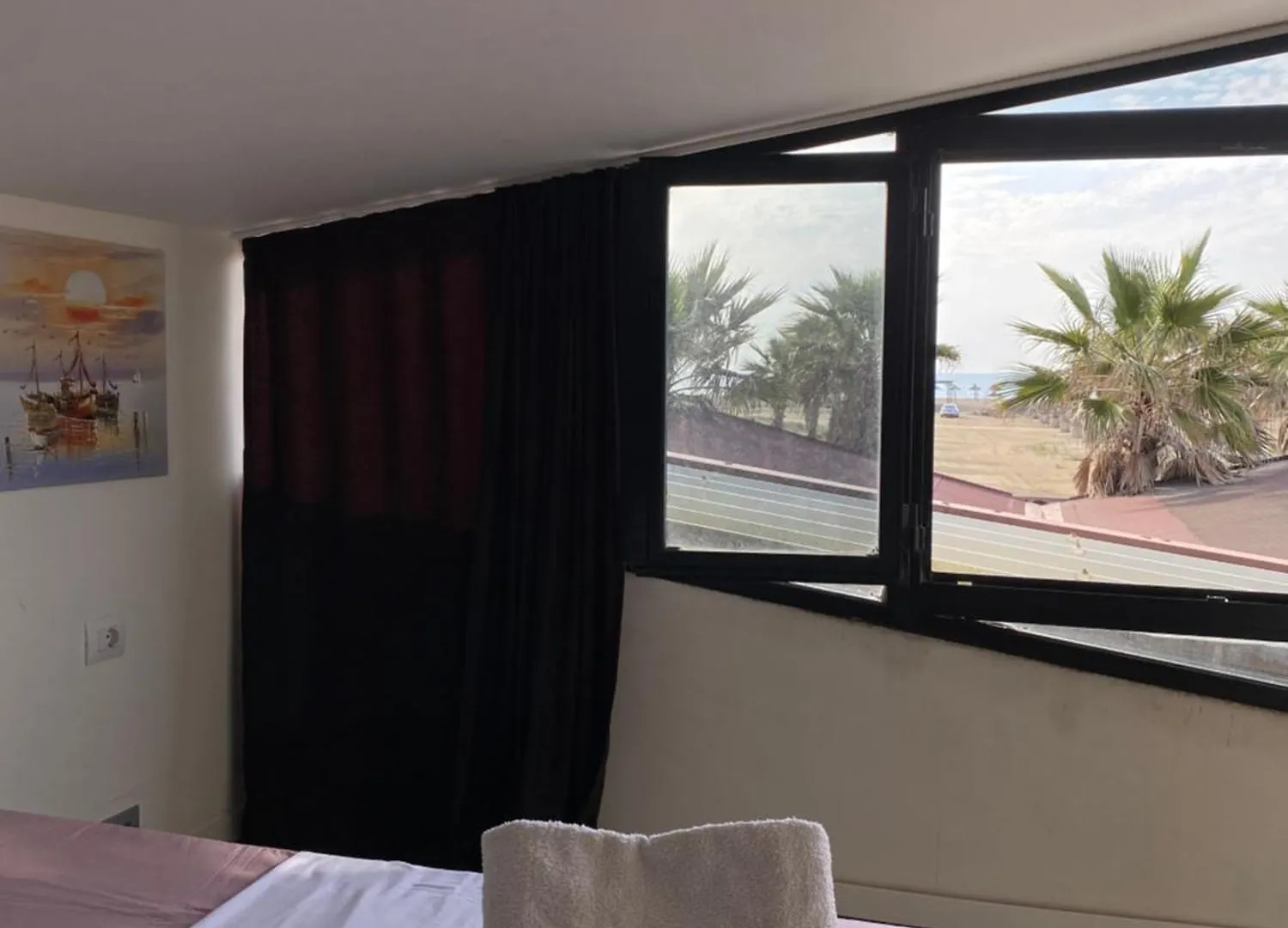 Saint Tropez Durres Hotel Bisht Kamez