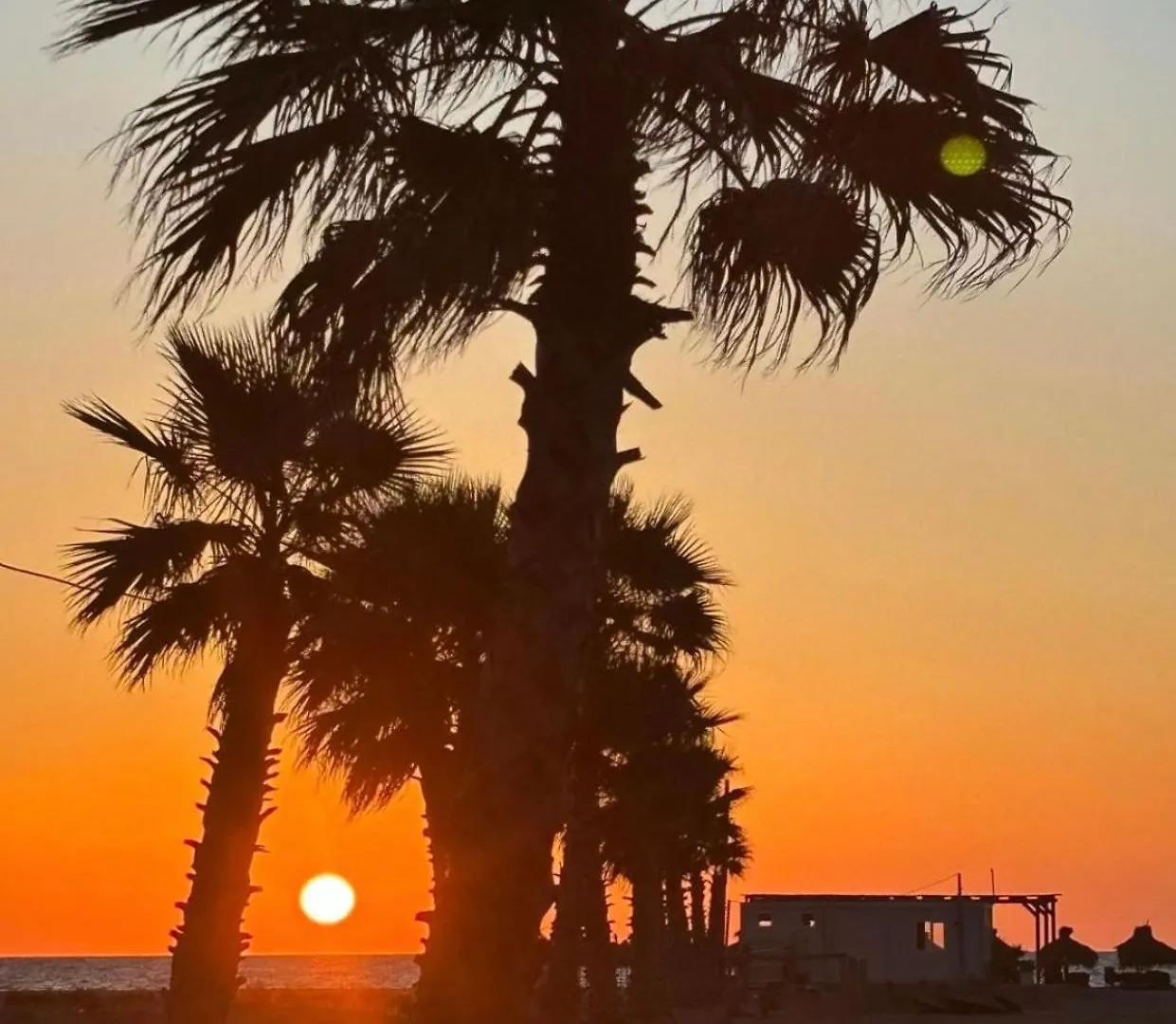 Saint Tropez Durres Hotel Bisht Kamez Albanië