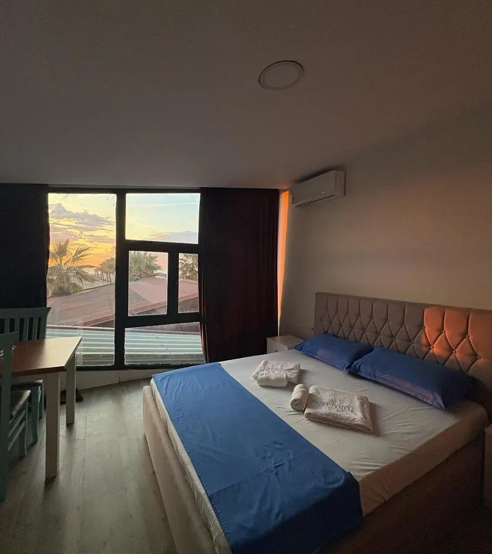 Saint Tropez Durres Hotel Bisht Kamez